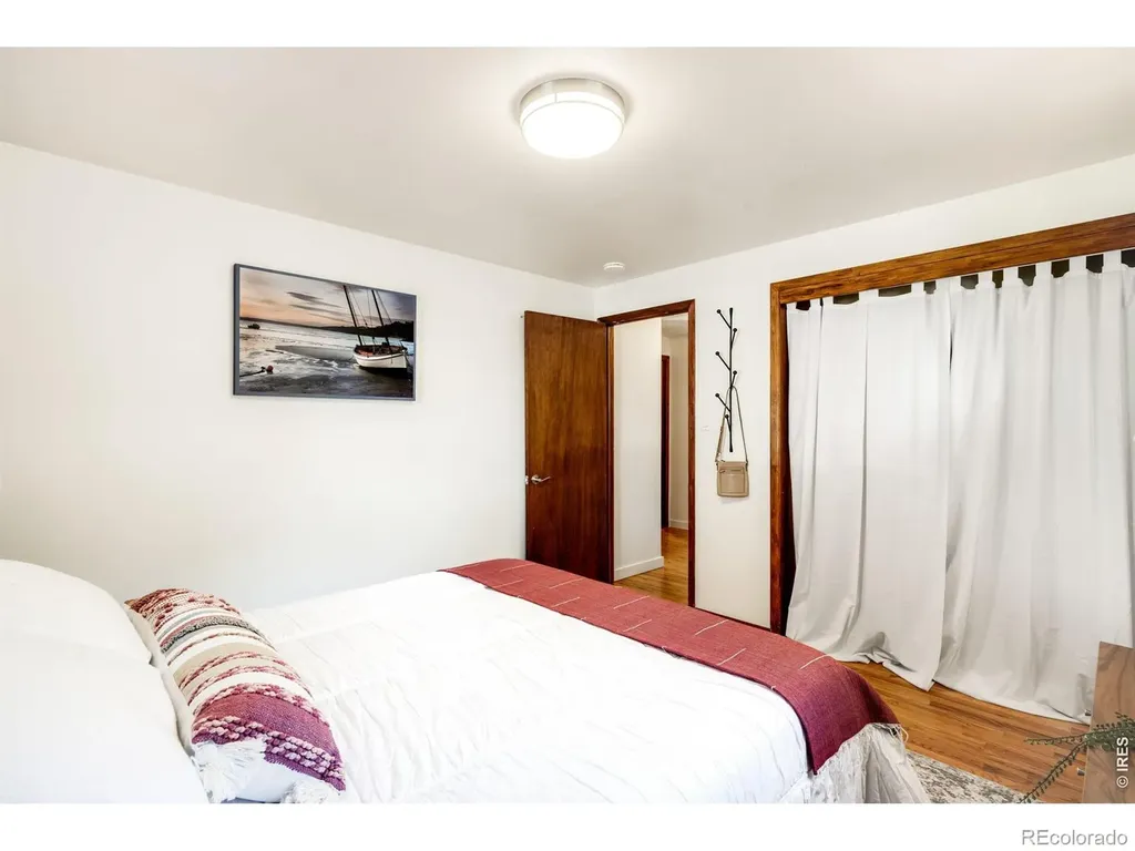 1417 Sharpe Place Longmont CO 80501