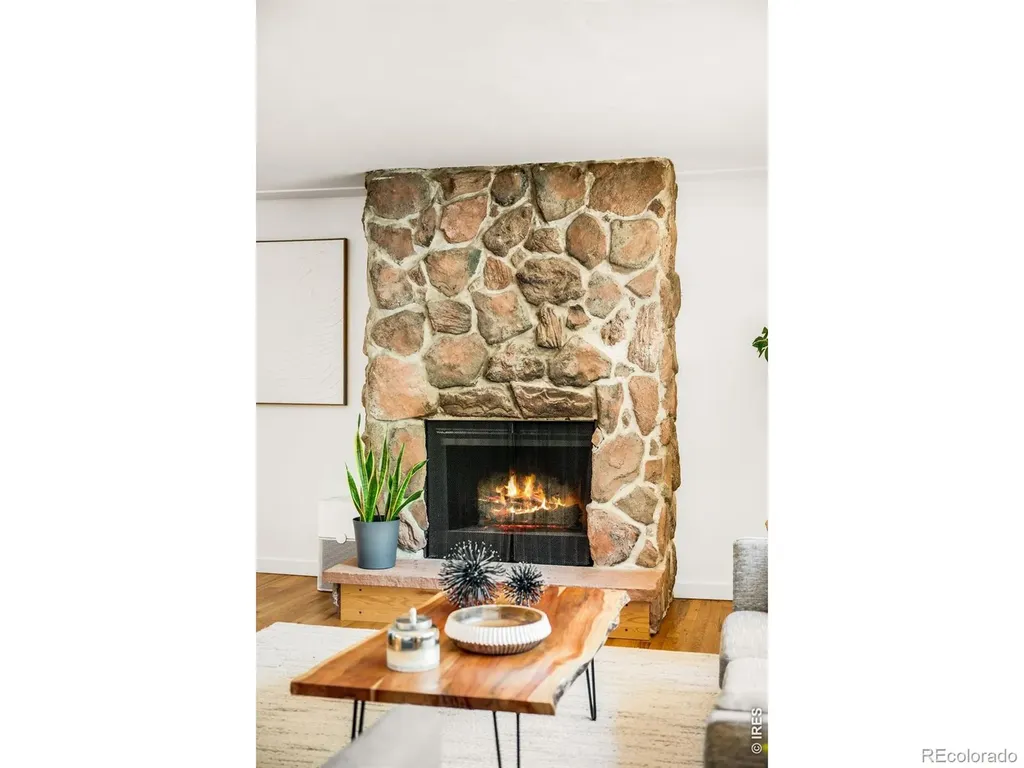 1417 Sharpe Place Longmont CO 80501