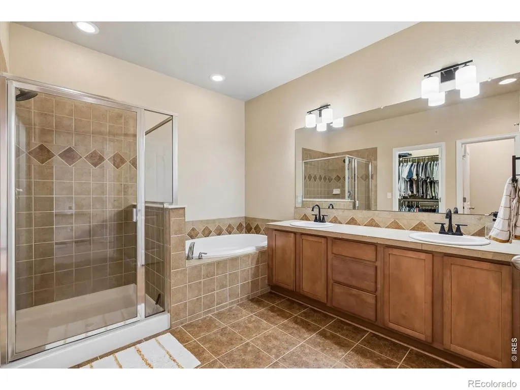 8906 E Nichols Place Centennial CO 80112