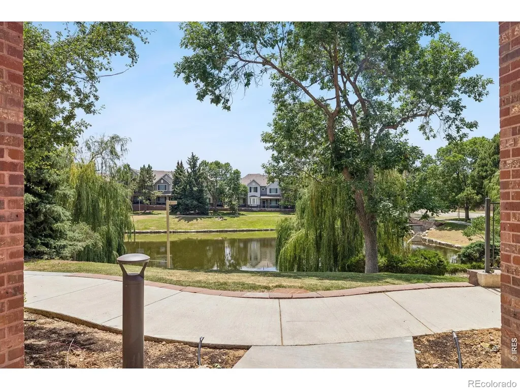 8906 E Nichols Place Centennial CO 80112