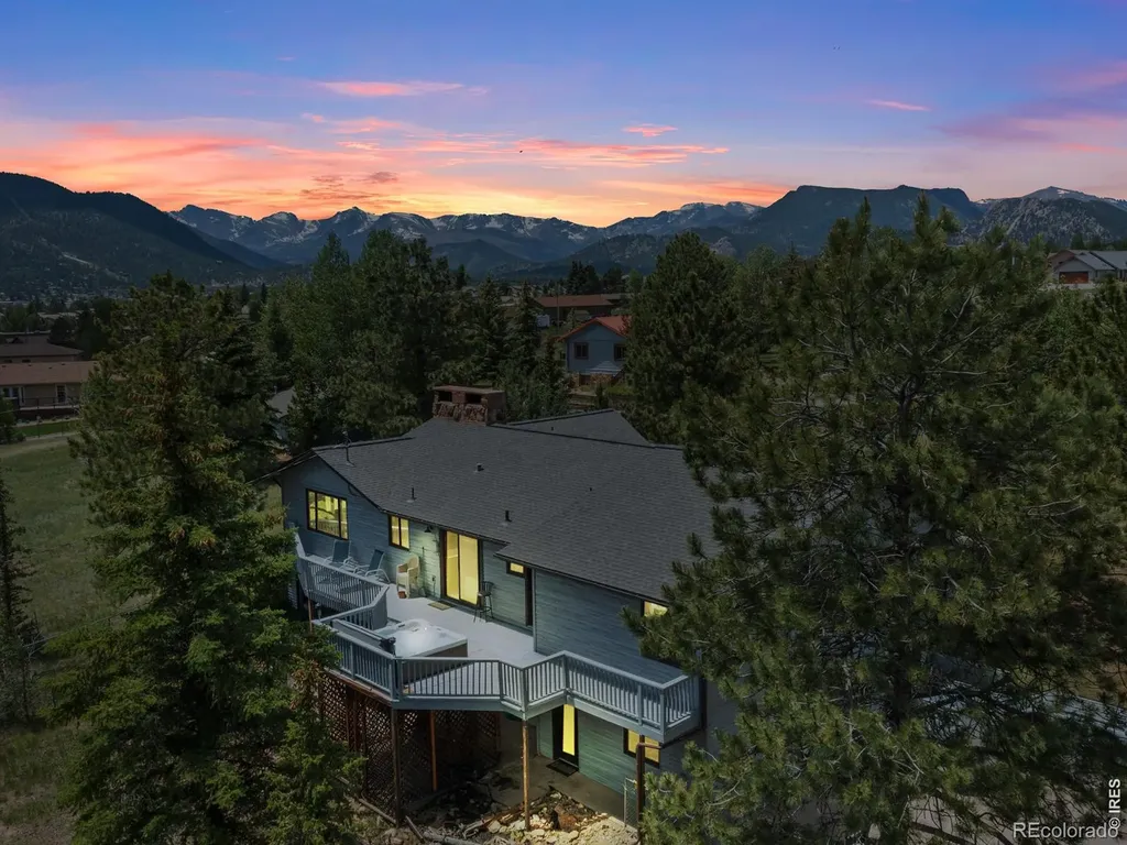 1820 N Ridge Lane Estes Park CO 80517