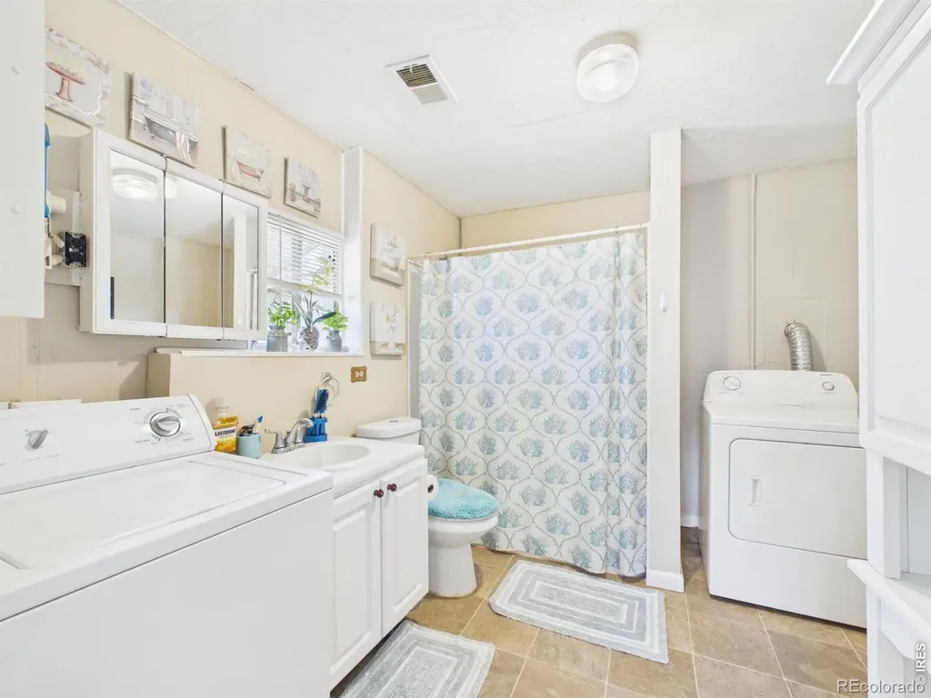 408 Clark Street Eaton CO 80615