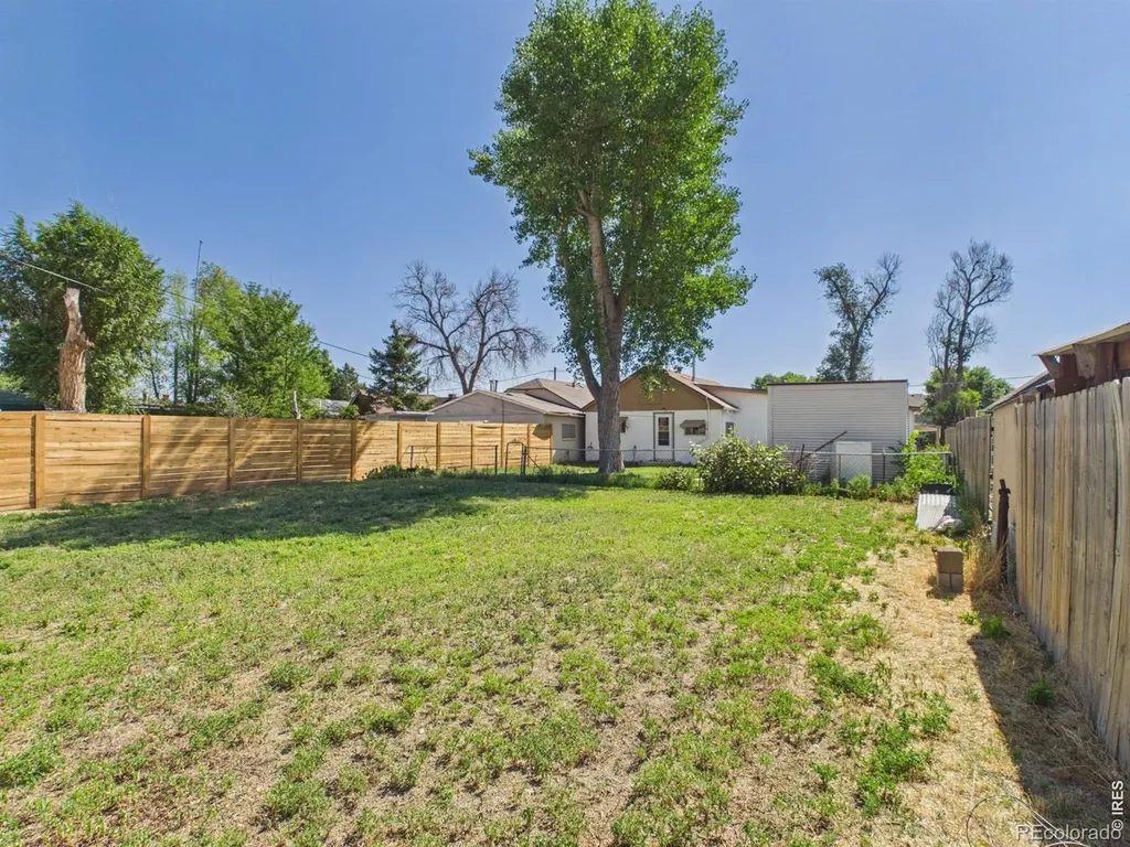 408 Clark Street Eaton CO 80615