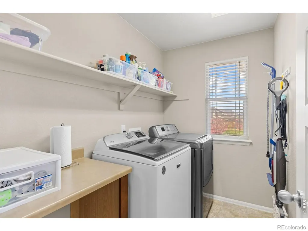 163 N Jamestown Way Aurora CO 80018