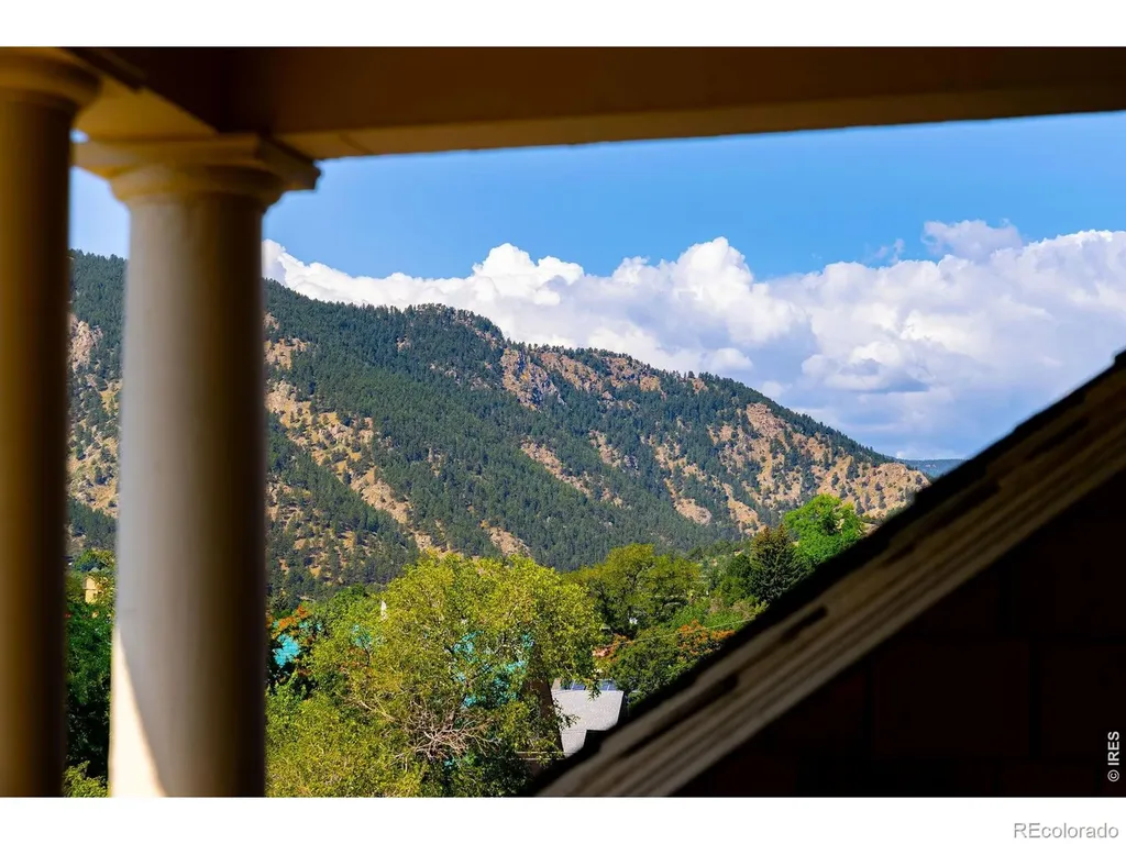 1505 Mapleton Avenue Boulder CO 80304