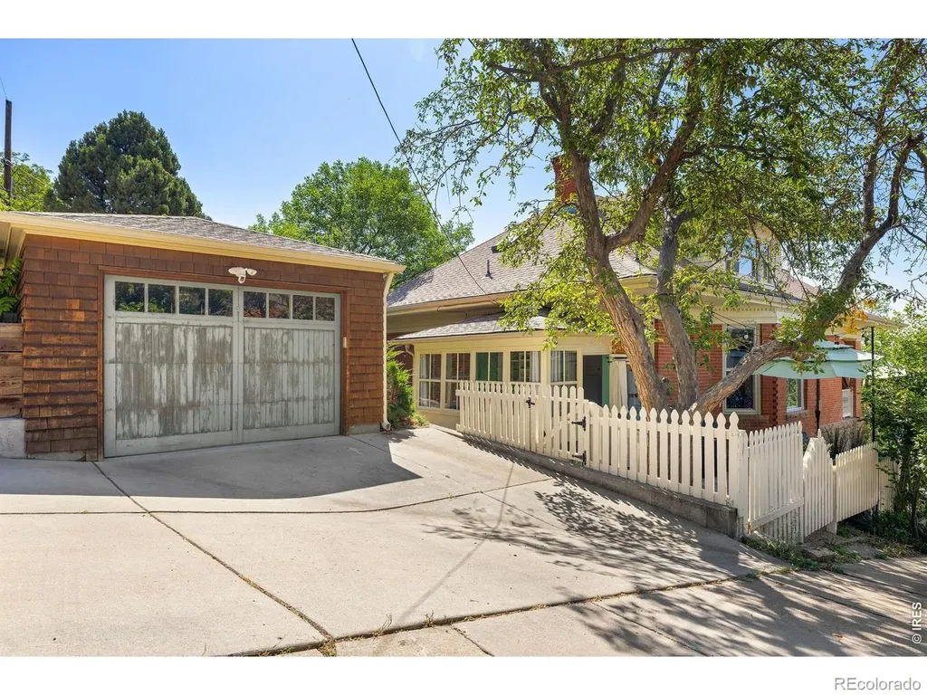 1505 Mapleton Avenue Boulder CO 80304