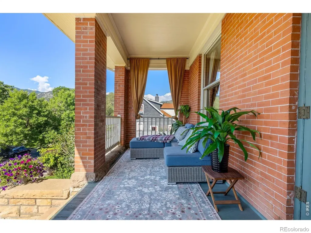 1505 Mapleton Avenue Boulder CO 80304