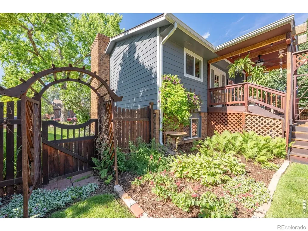 1518 Peterson Place Longmont CO 80501