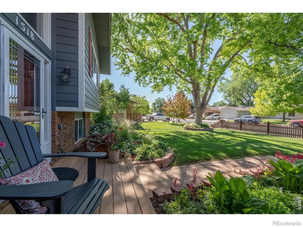 1518 Peterson Place Longmont CO 80501