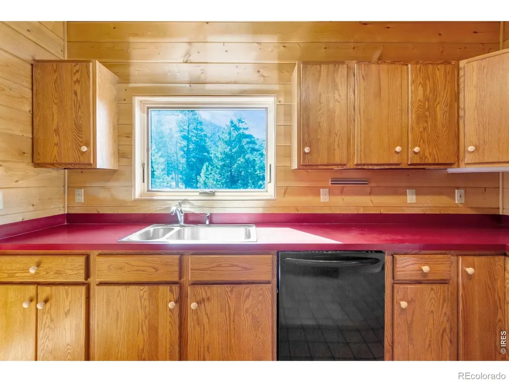 9571 E Highway 36 Lyons CO 80540