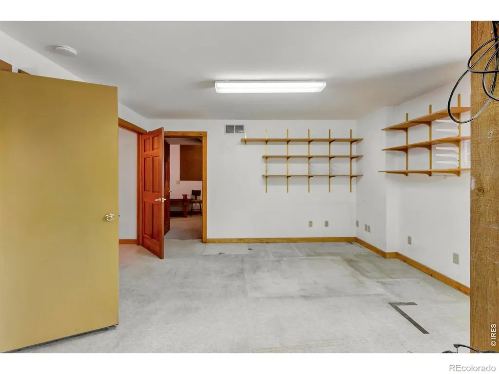9571 E Highway 36 Lyons CO 80540