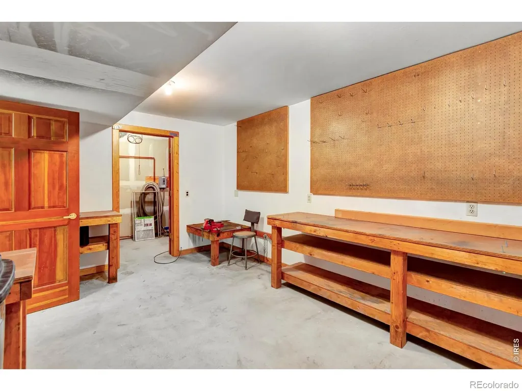 9571 E Highway 36 Lyons CO 80540