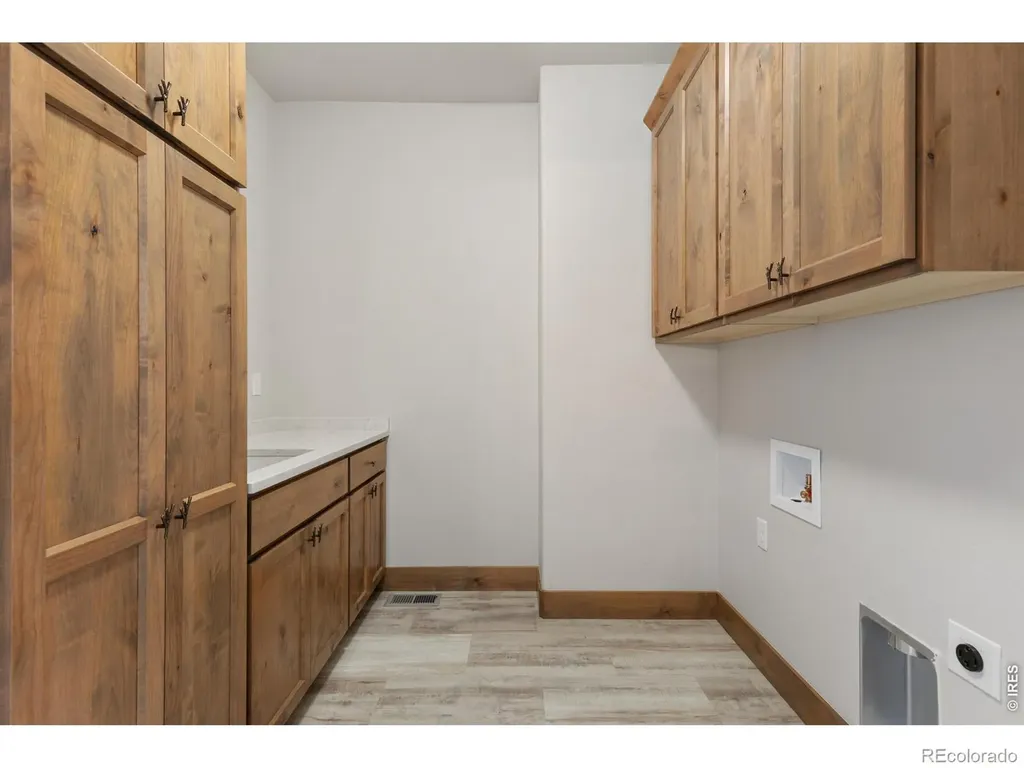 1920 Country Drive Frederick CO 80504