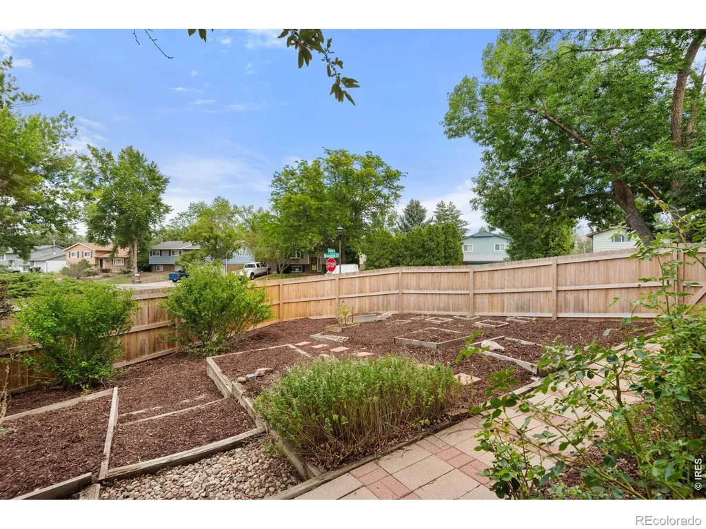 1400 Brookfield Drive Longmont CO 80501