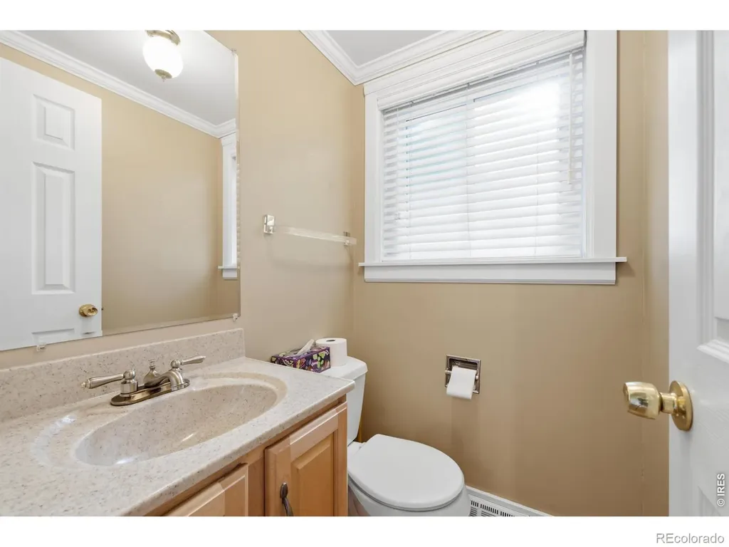 2175 Buena Vista Drive Greeley CO 80634