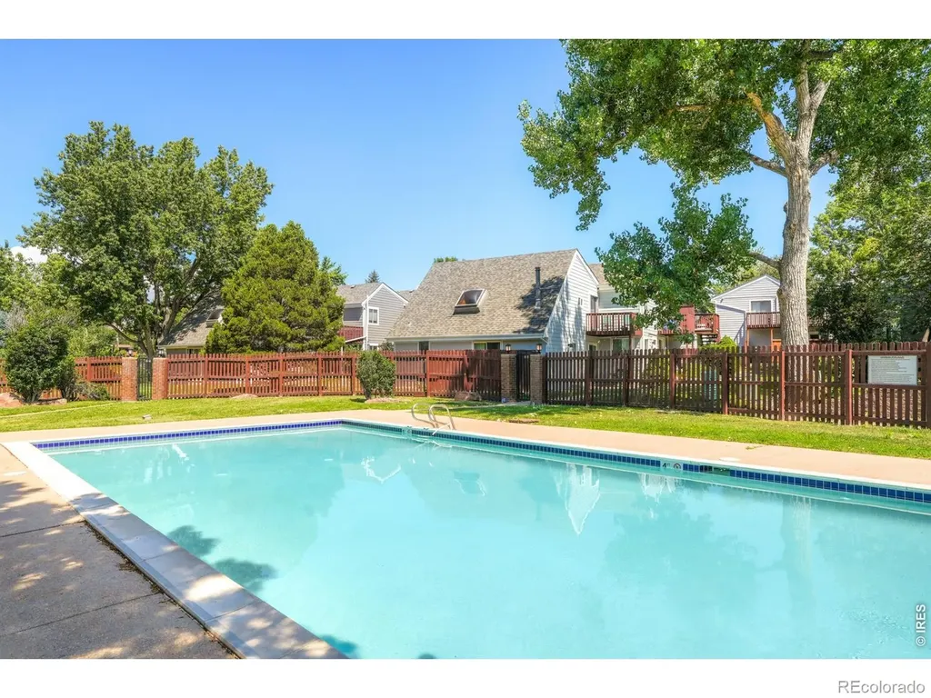 3690 Iris Avenue Boulder CO 80301