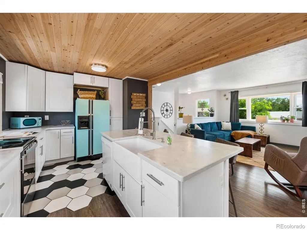 2045 Crystal Court Loveland CO 80537