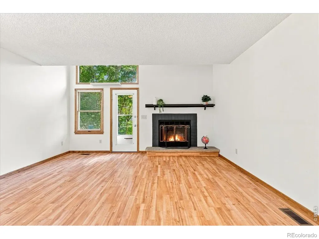 228 E 42nd Street Loveland CO 80538