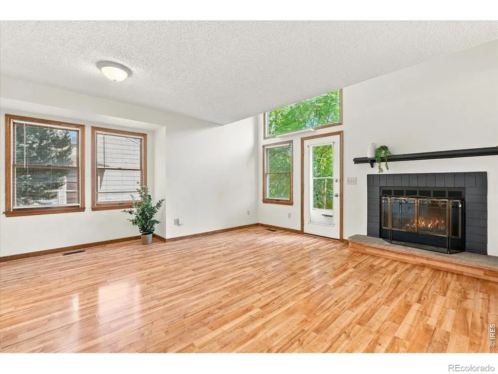 228 E 42nd Street Loveland CO 80538