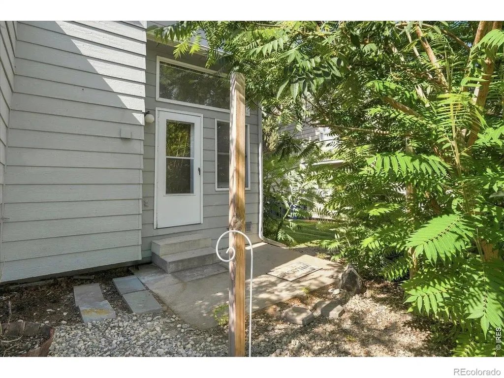 228 E 42nd Street Loveland CO 80538