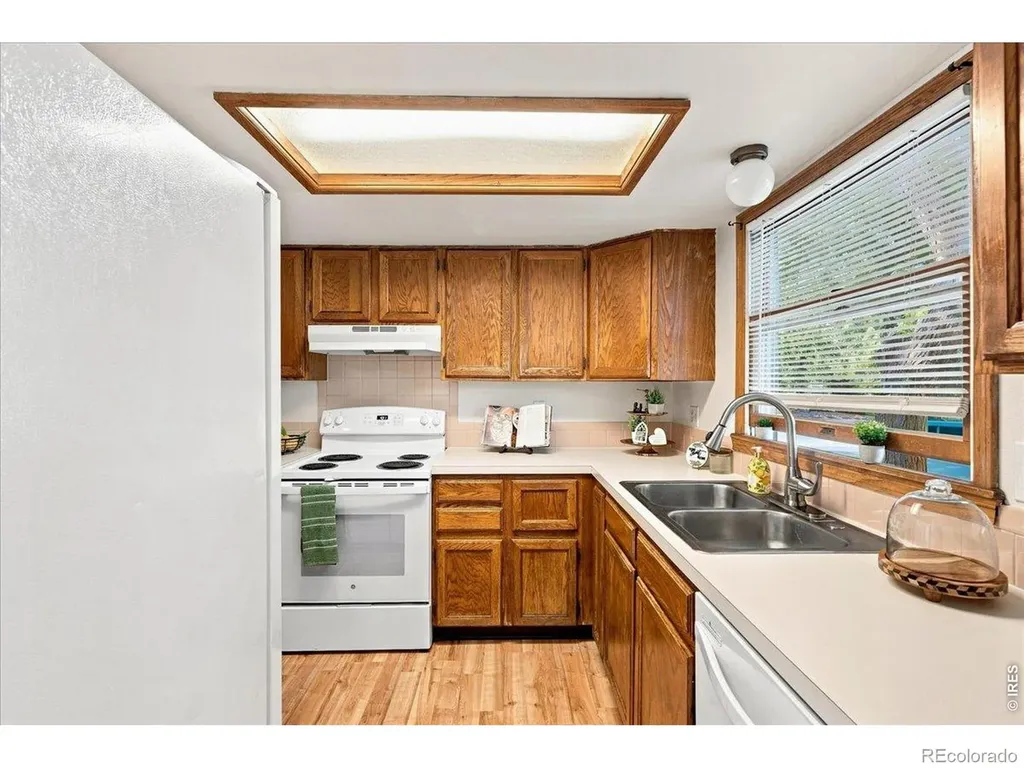 228 E 42nd Street Loveland CO 80538