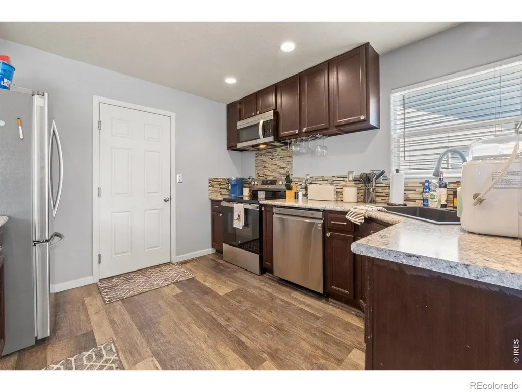 309 Glacier Avenue Brush CO 80723