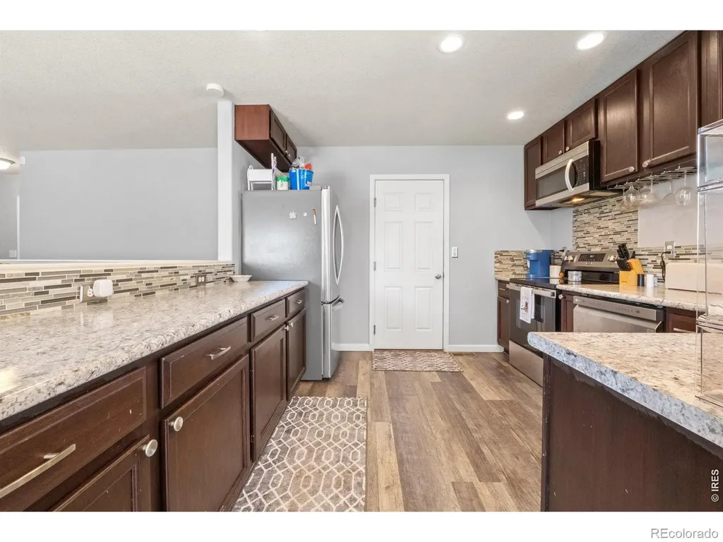 309 Glacier Avenue Brush CO 80723
