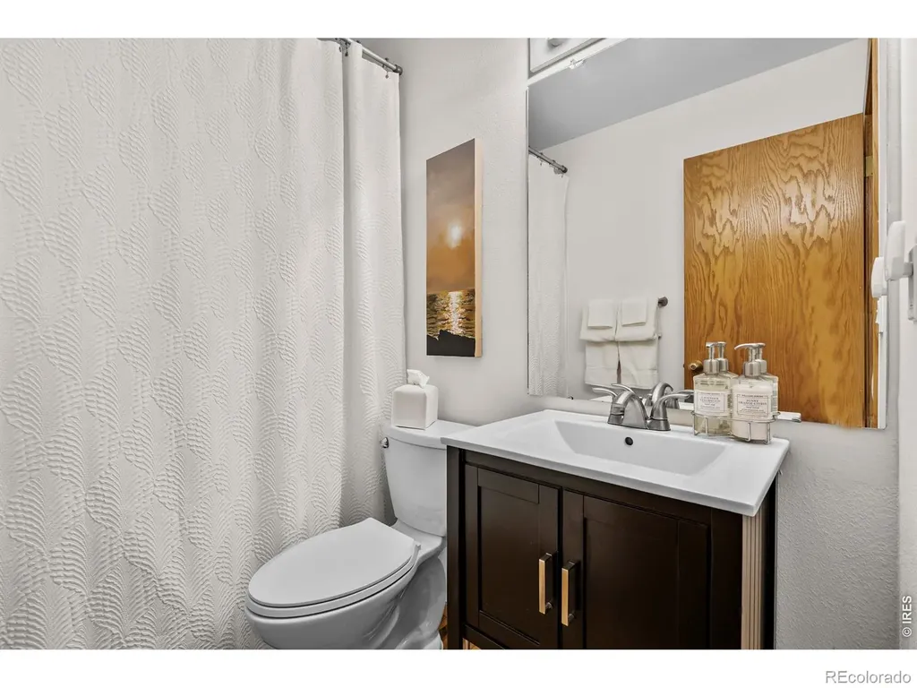 3647 Roundtree Court Boulder CO 80304