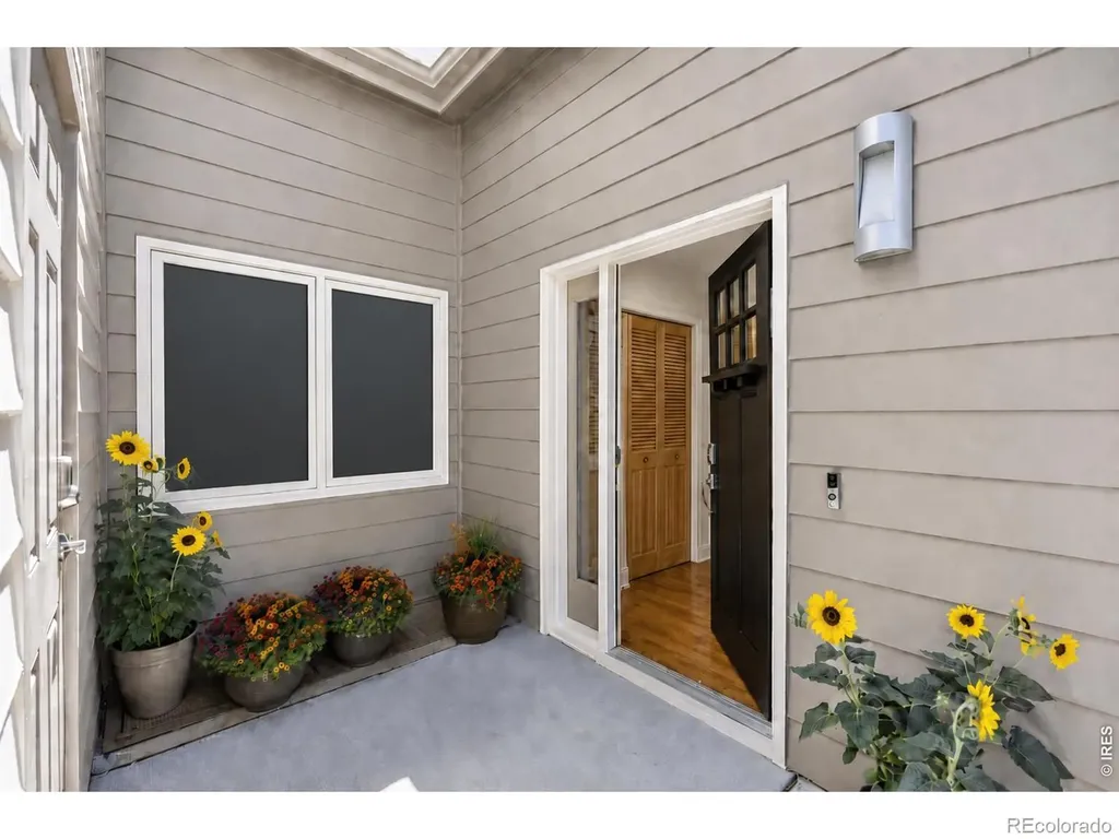 3647 Roundtree Court Boulder CO 80304
