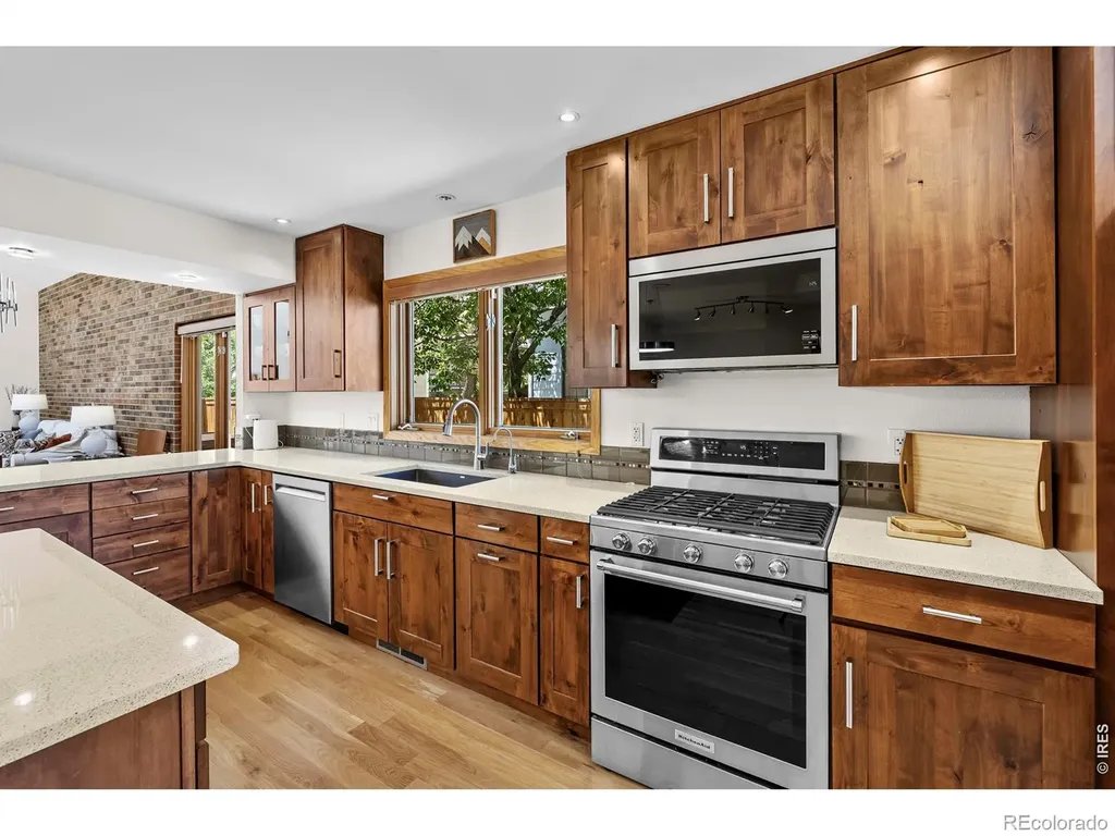 3647 Roundtree Court Boulder CO 80304