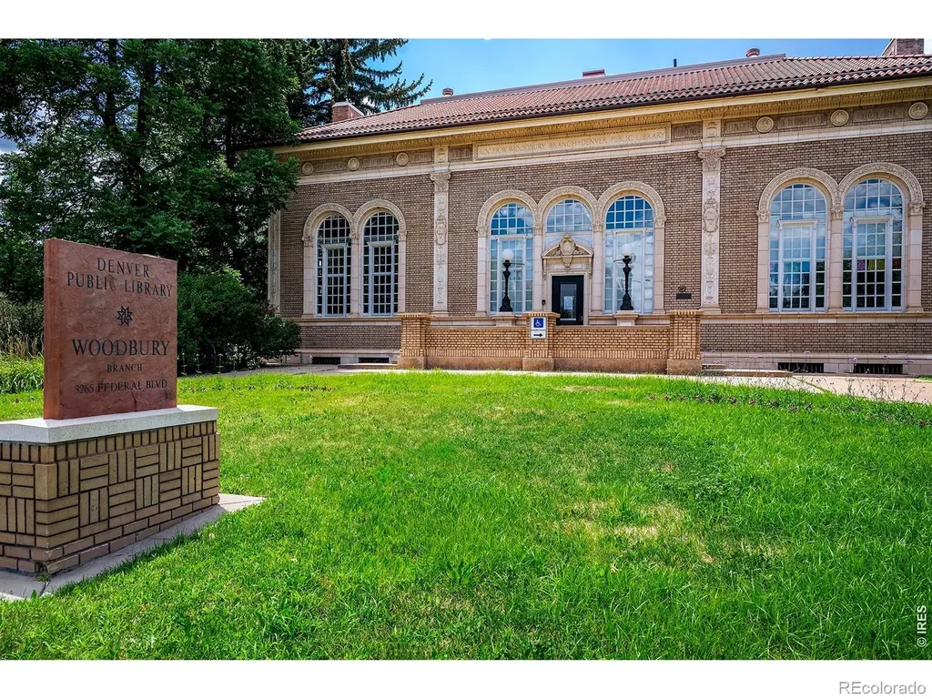 3026 W 39th Avenue Denver CO 80211