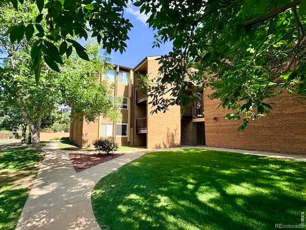 3303 Madison Avenue Boulder CO 80303