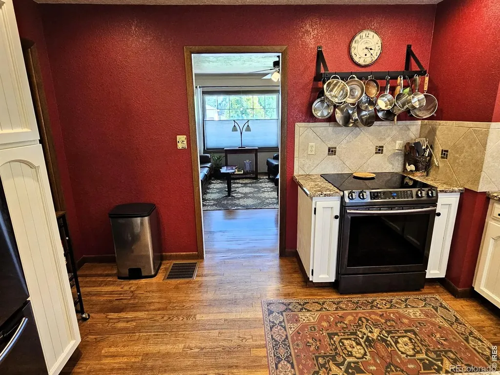 806 Elwood Street Sterling CO 80751