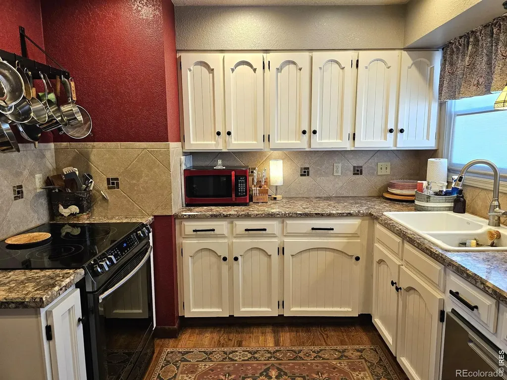 806 Elwood Street Sterling CO 80751