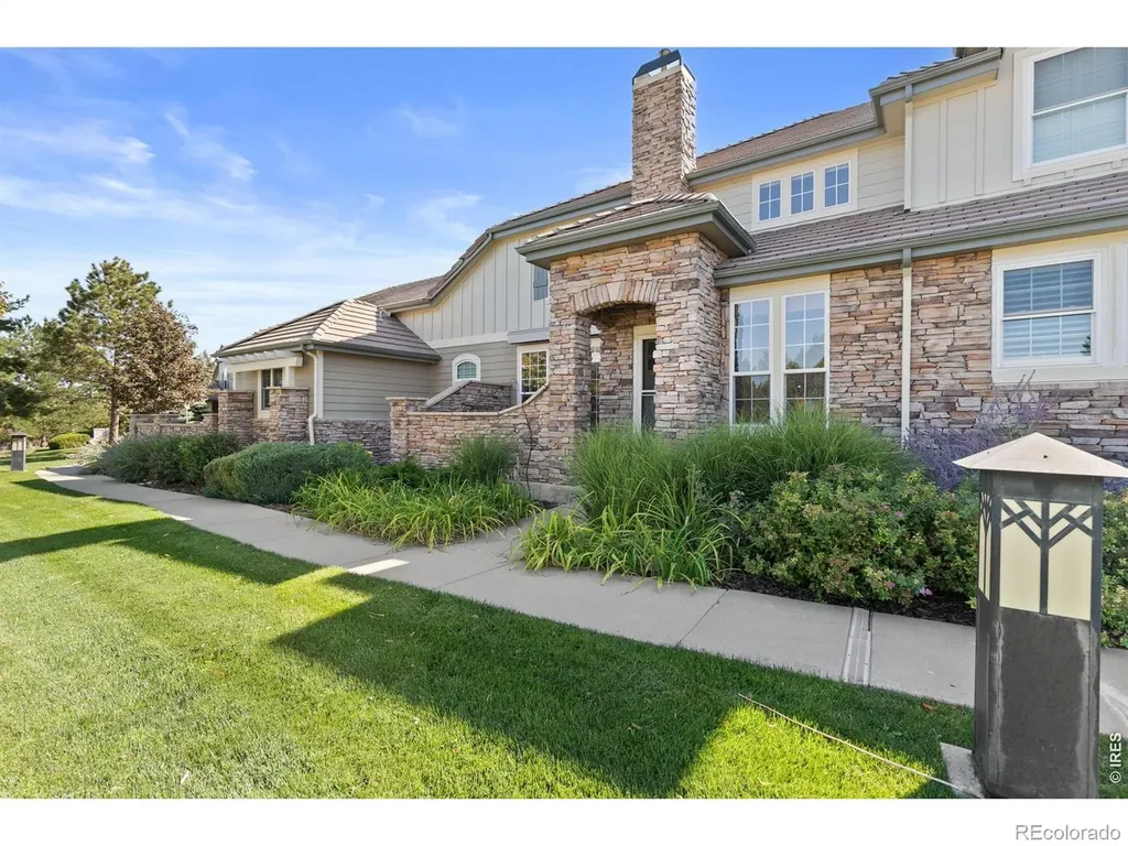 8887 Tappy Toorie Circle Littleton CO 80129