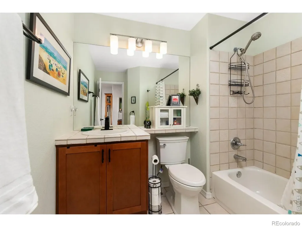 8887 Tappy Toorie Circle Littleton CO 80129