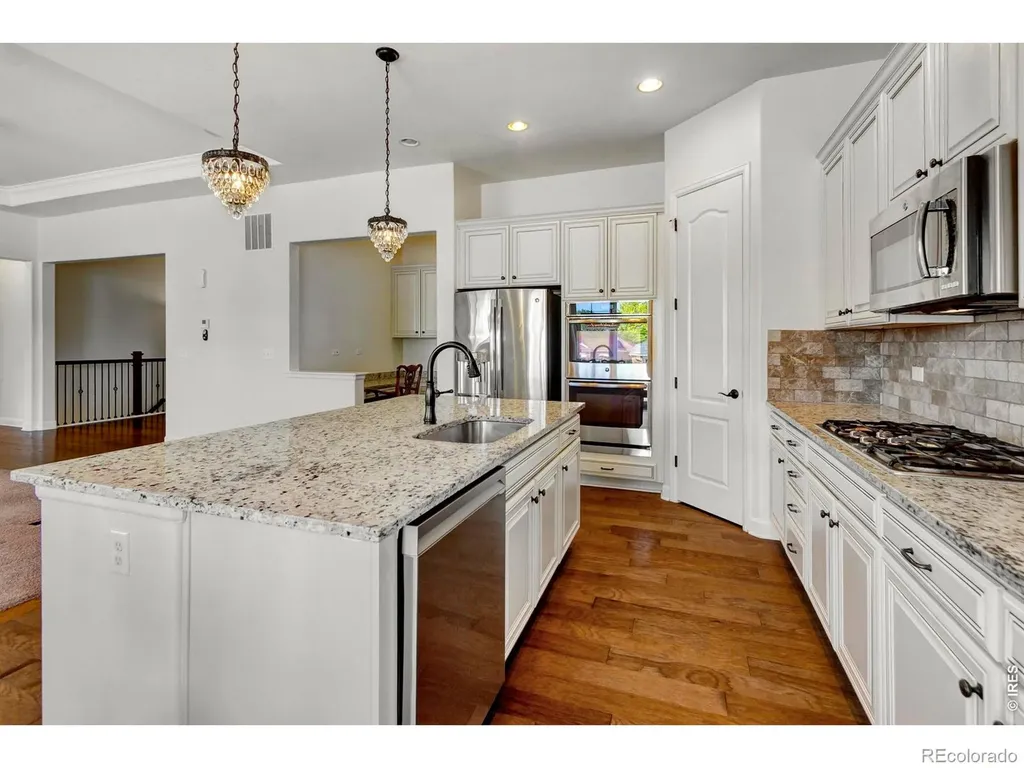 5373 Retreat Circle Longmont CO 80503