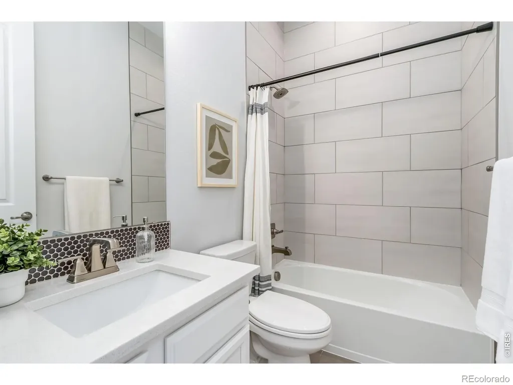 960 Larimer Ridge Parkway Timnath CO 80547