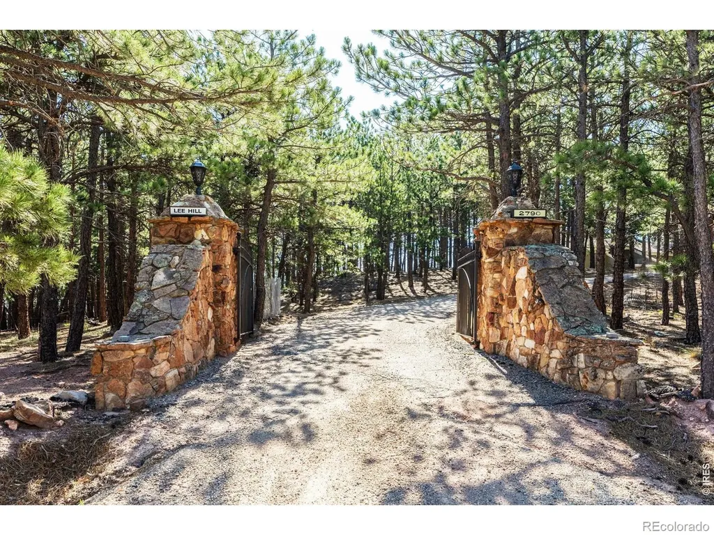 2790 Lee Hill Drive Boulder CO 80302