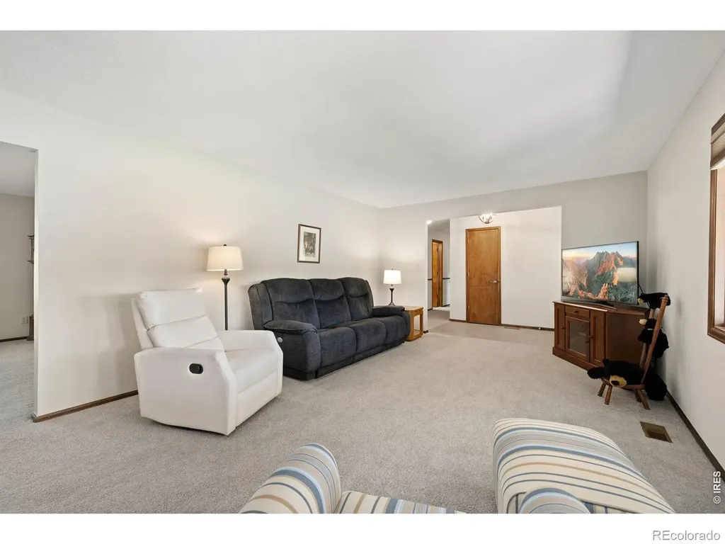 1907 Kennedy Avenue Loveland CO 80538