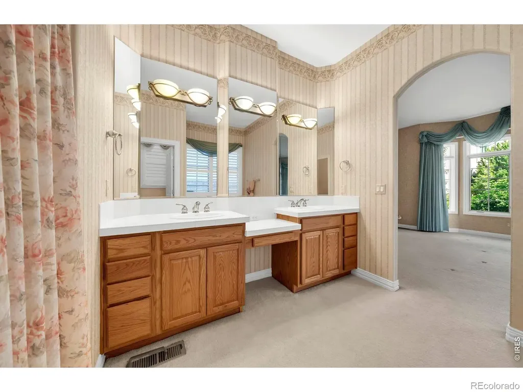 49 Coral Place Greenwood Village CO 80111