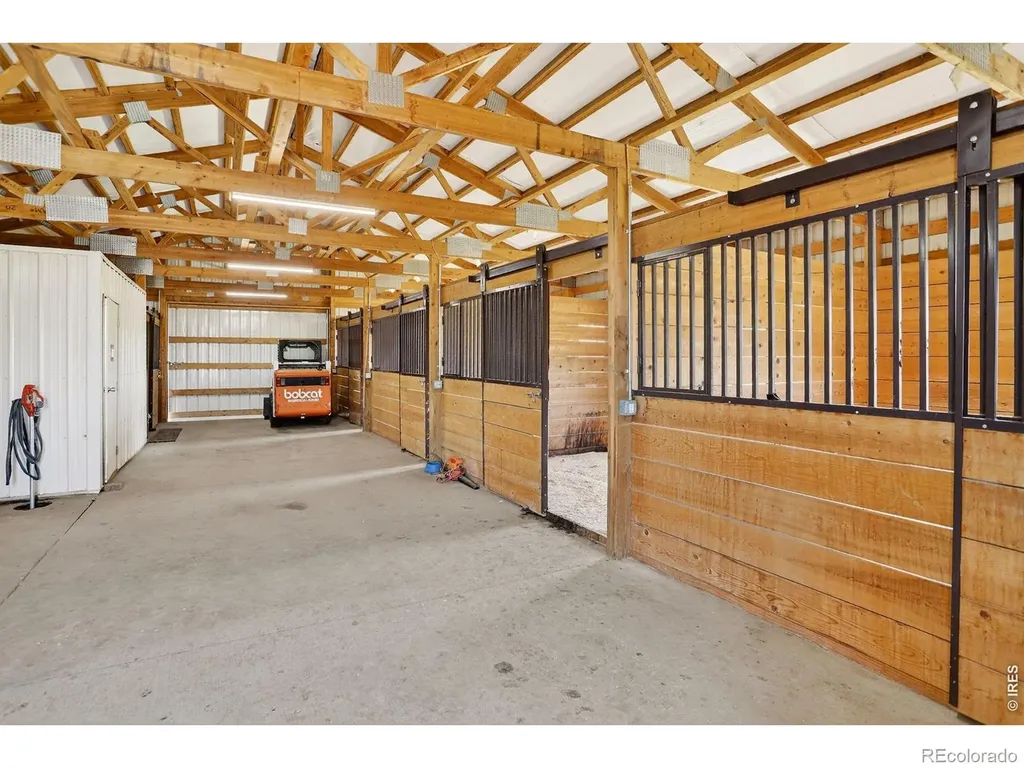 2316 Horseshoe Circle Longmont CO 80504