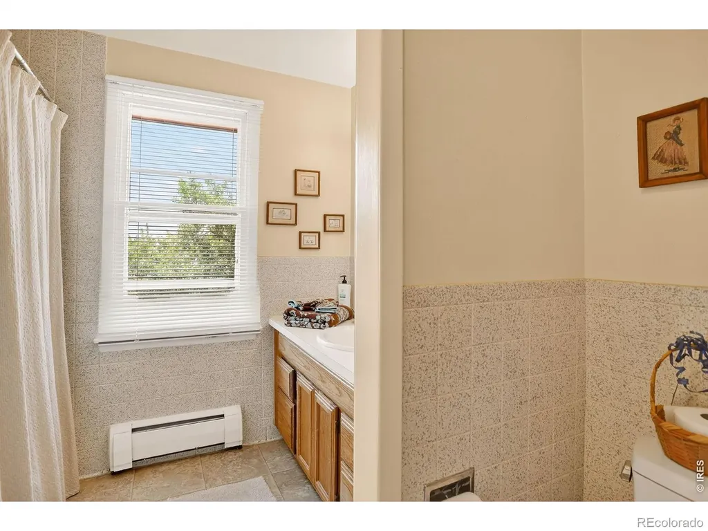 2316 Horseshoe Circle Longmont CO 80504