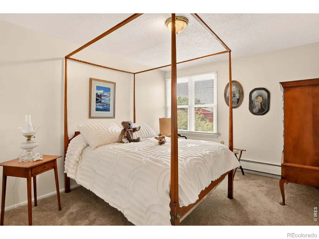 2316 Horseshoe Circle Longmont CO 80504