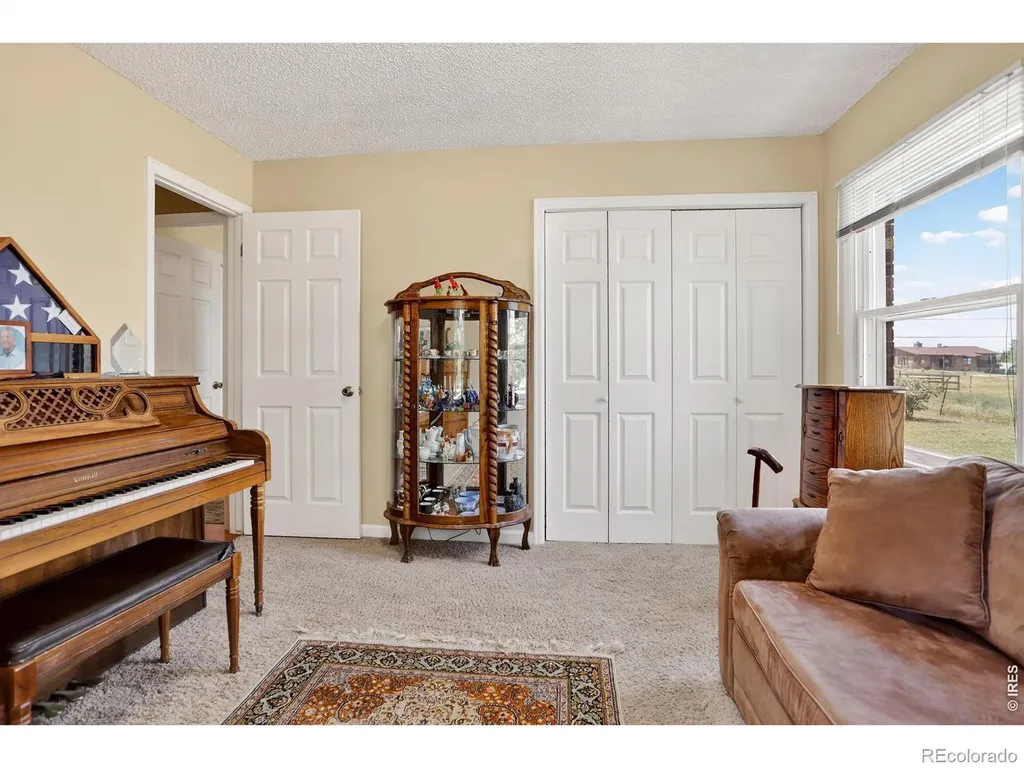 2316 Horseshoe Circle Longmont CO 80504