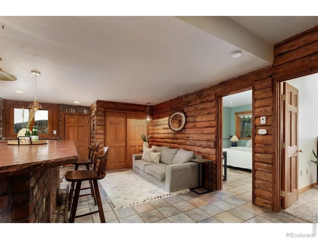 35 Cody Court Lyons CO 80540