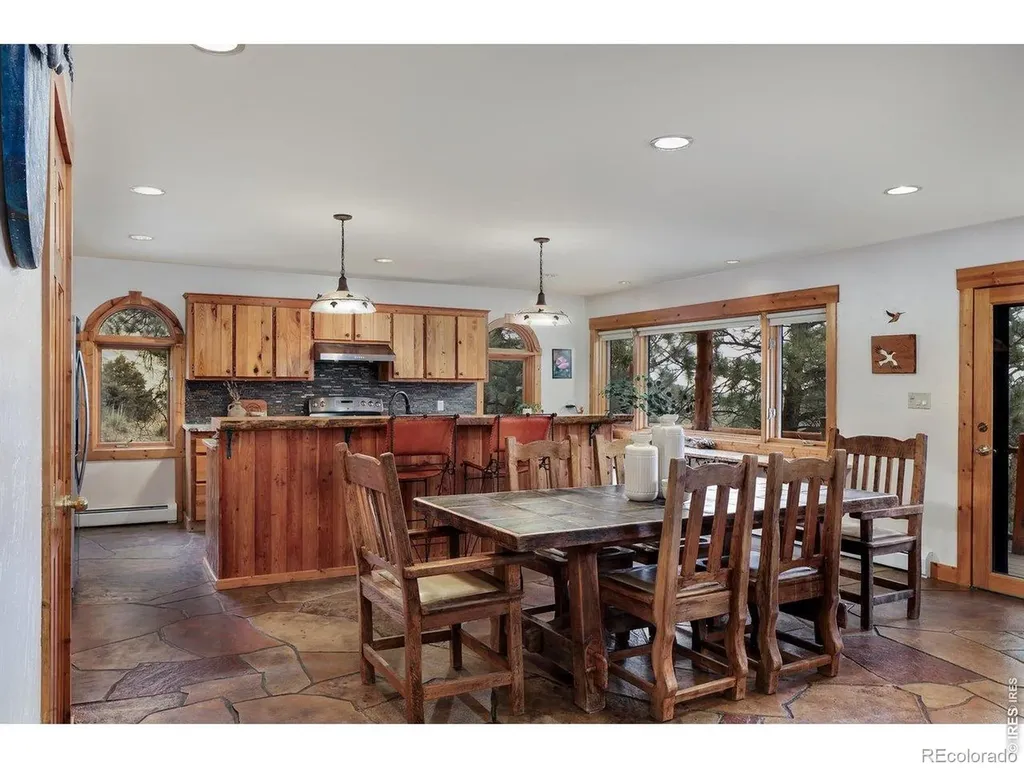 35 Cody Court Lyons CO 80540