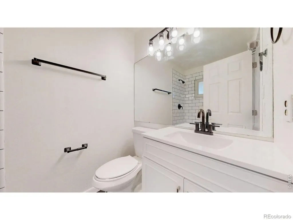4742 W 9th St Road Greeley CO 80634