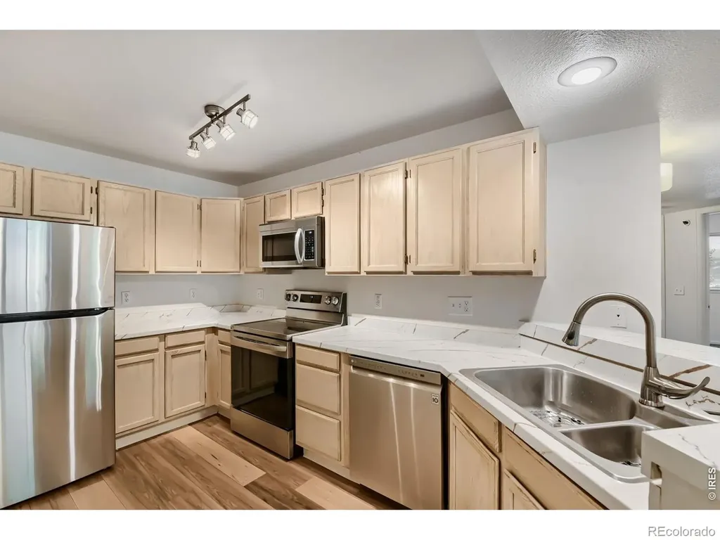 1830 W Centennial Drive Louisville CO 80027