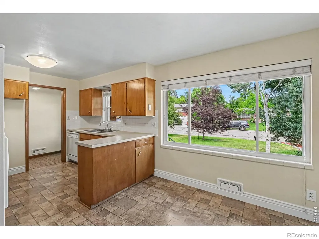 2018 24th St Road Greeley CO 80631